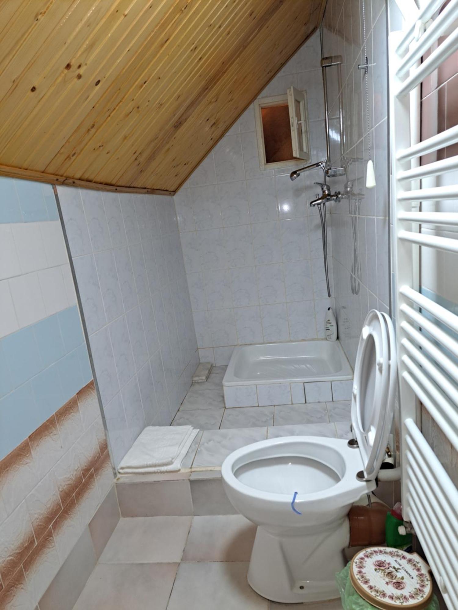Casa Dintre Meri Poiana Mărului Eksteriør billede