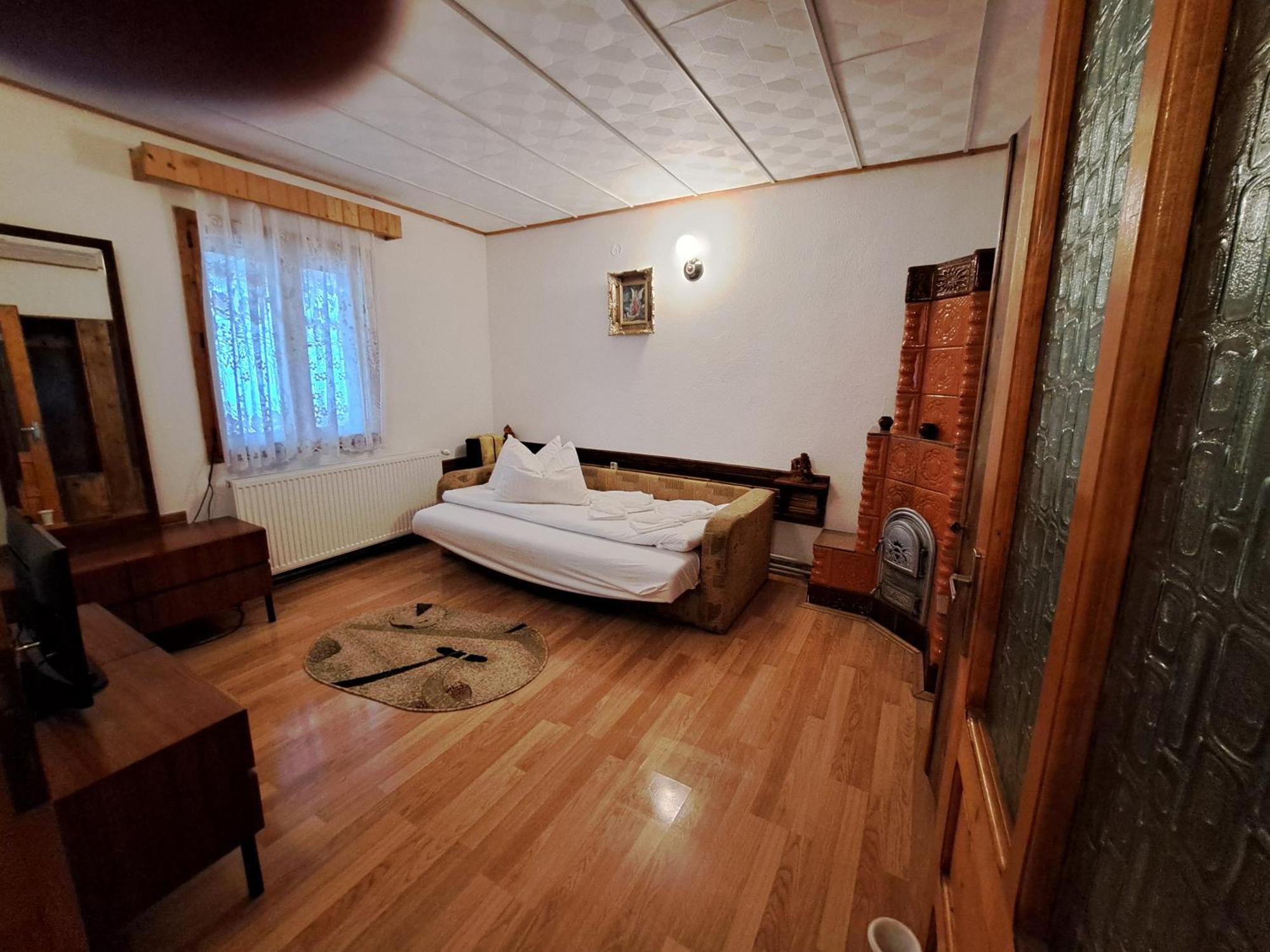Casa Dintre Meri Poiana Mărului Eksteriør billede