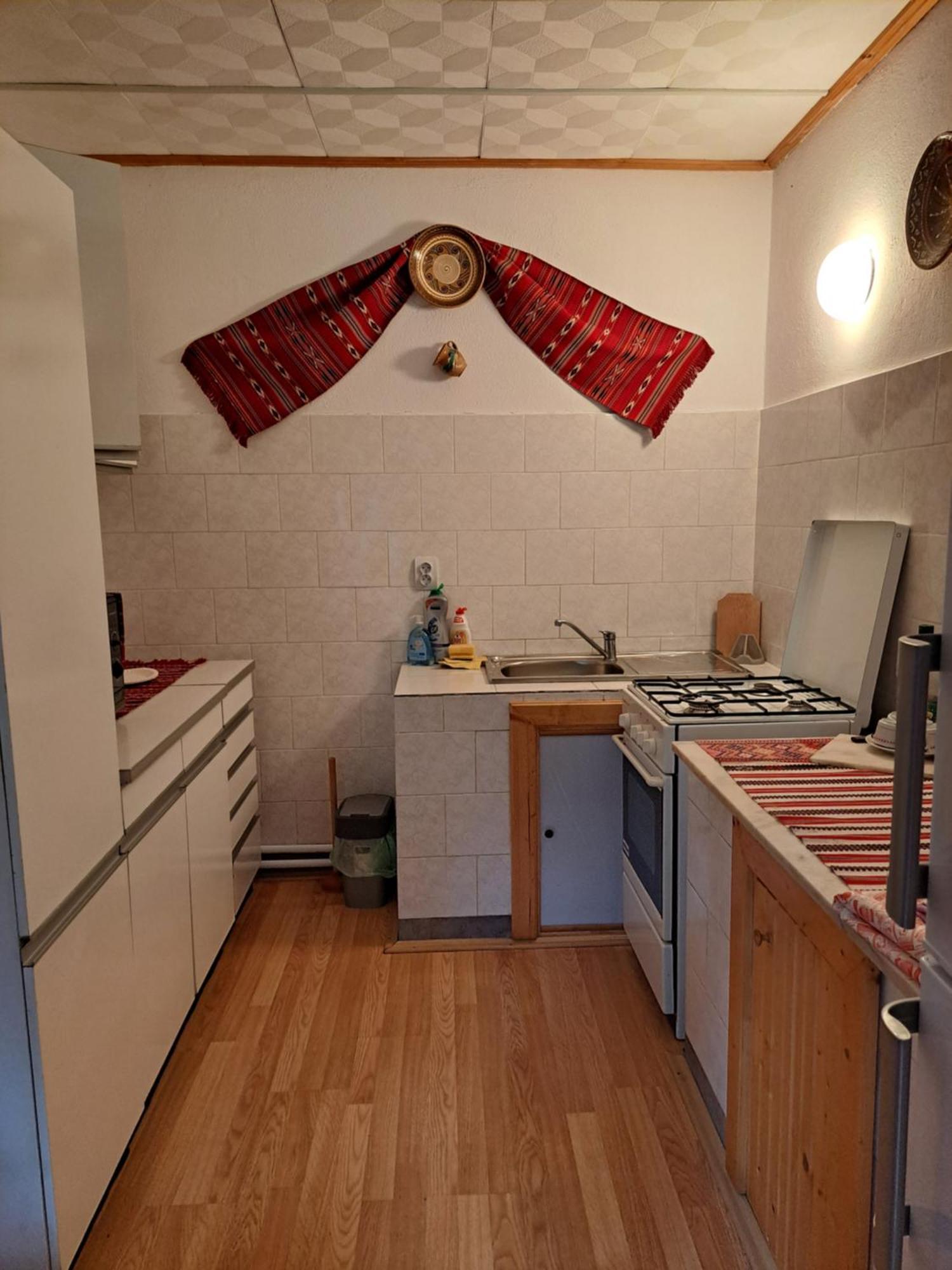 Casa Dintre Meri Poiana Mărului Eksteriør billede
